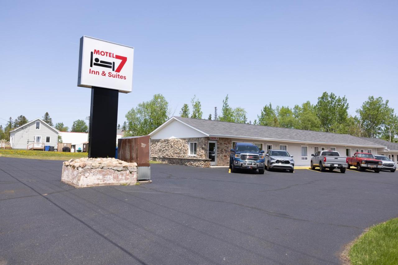 Motel 7 Inn & Suites Beresford 외부 사진