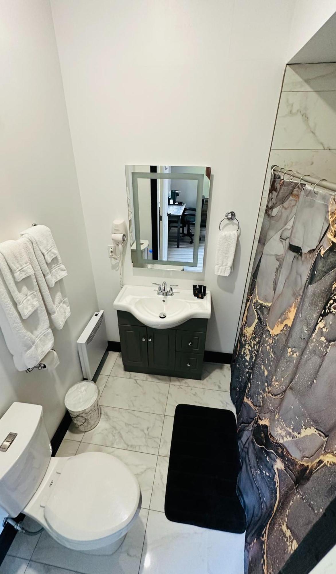 Motel 7 Inn & Suites Beresford 외부 사진