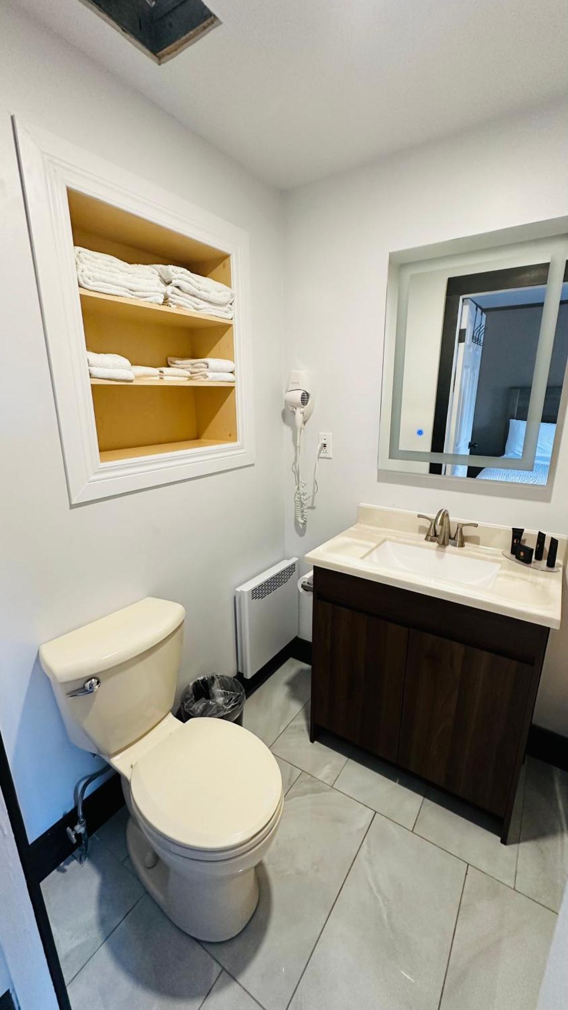 Motel 7 Inn & Suites Beresford 외부 사진